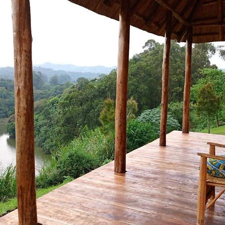 Mwamba Kelele Lodge Fort Portal Esterno foto