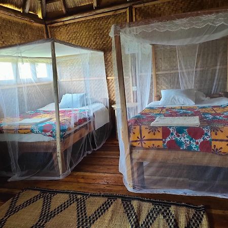 Mwamba Kelele Lodge Fort Portal Esterno foto