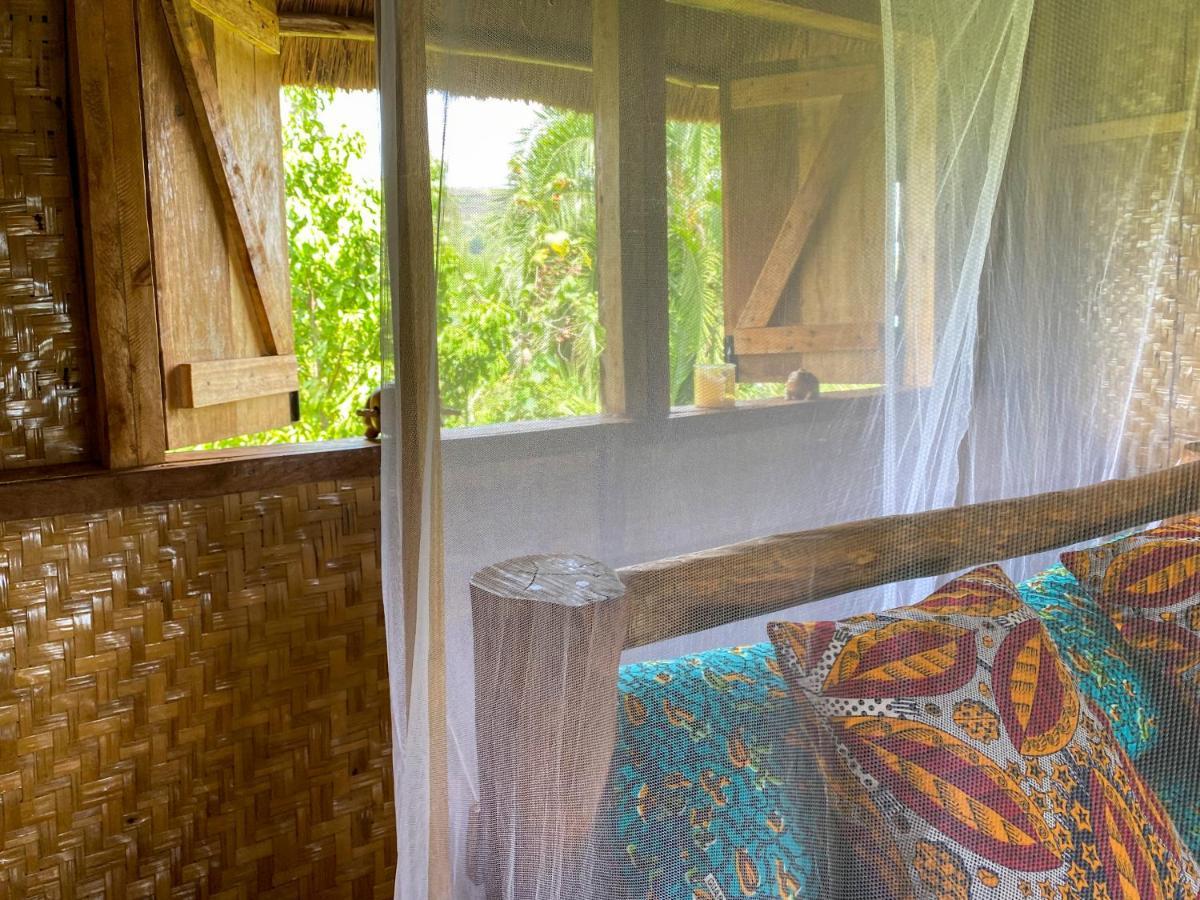 Mwamba Kelele Lodge Fort Portal Esterno foto