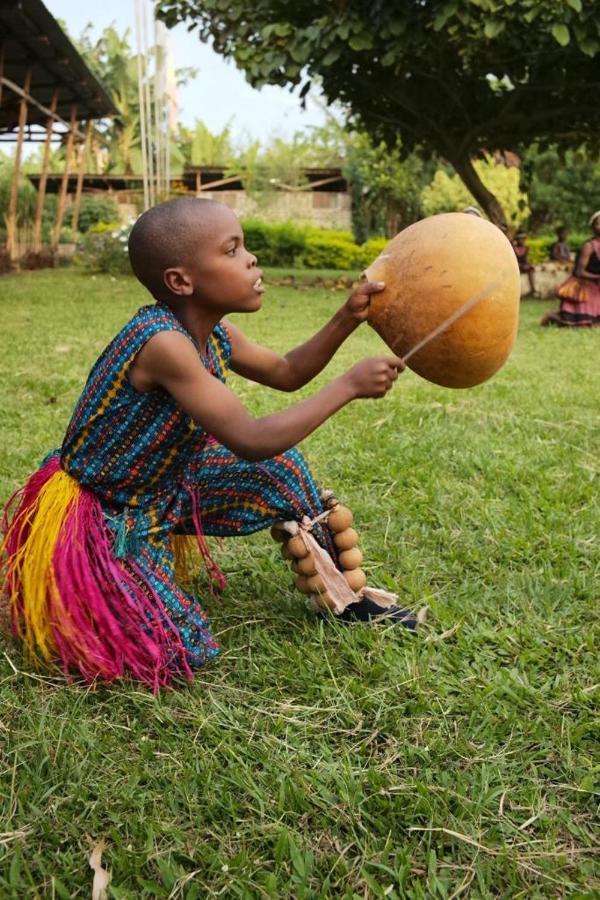 Mwamba Kelele Lodge Fort Portal Esterno foto